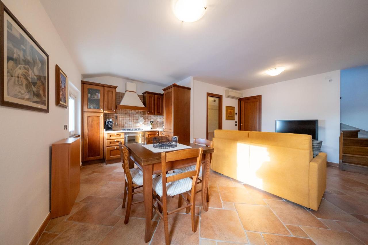 Apartmentsgarda - Baia Del Garda 5 Екстериор снимка